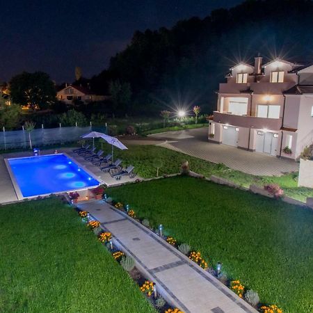 Green Paradise Estate Trilj Ngoại thất bức ảnh