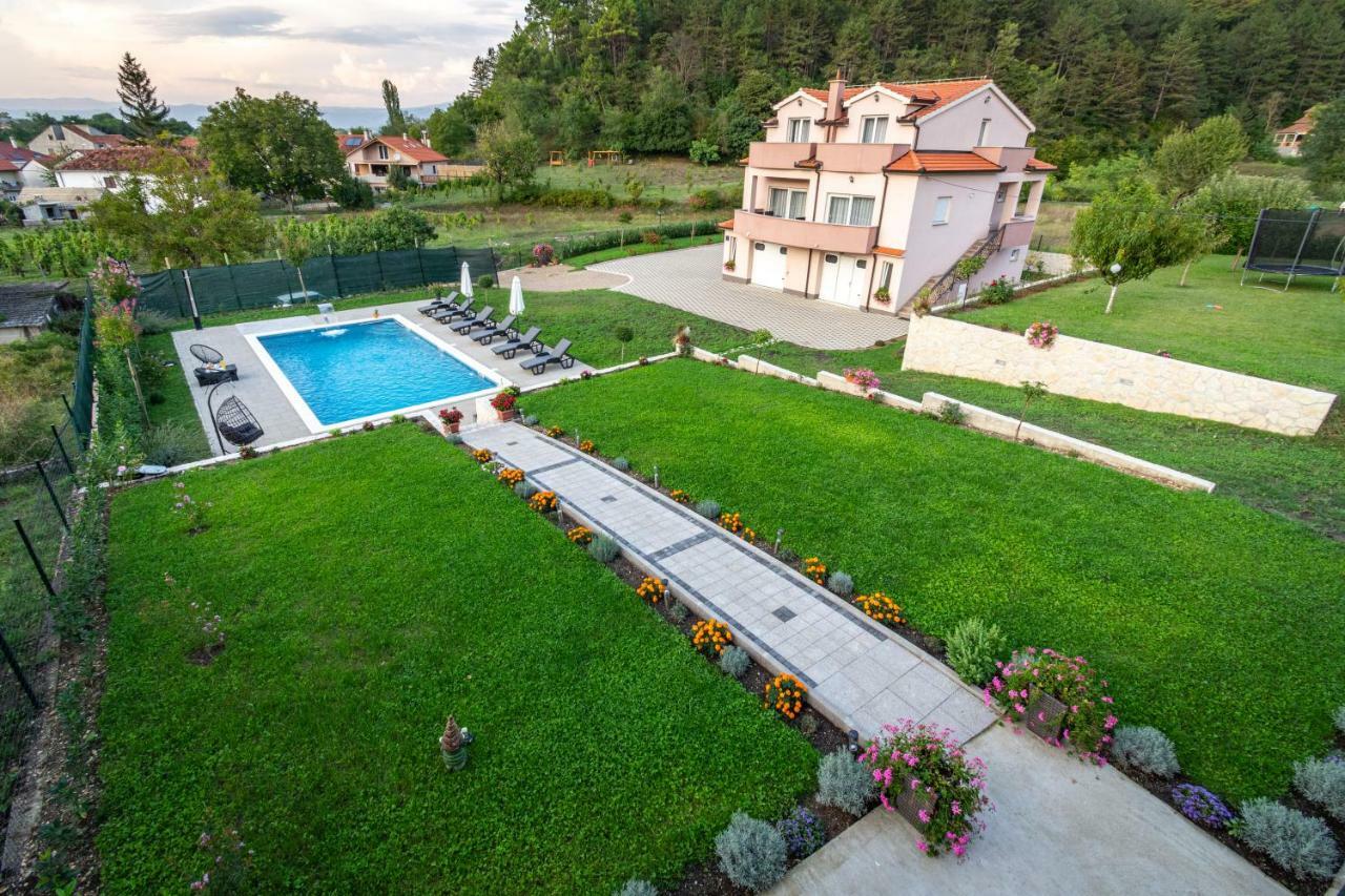 Green Paradise Estate Trilj Ngoại thất bức ảnh