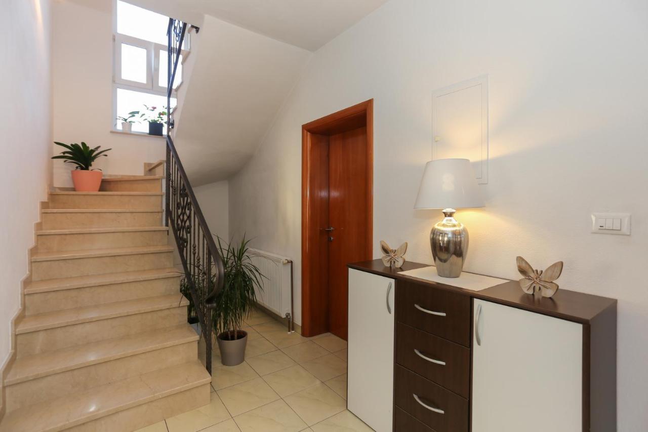 Green Paradise Estate Trilj Ngoại thất bức ảnh